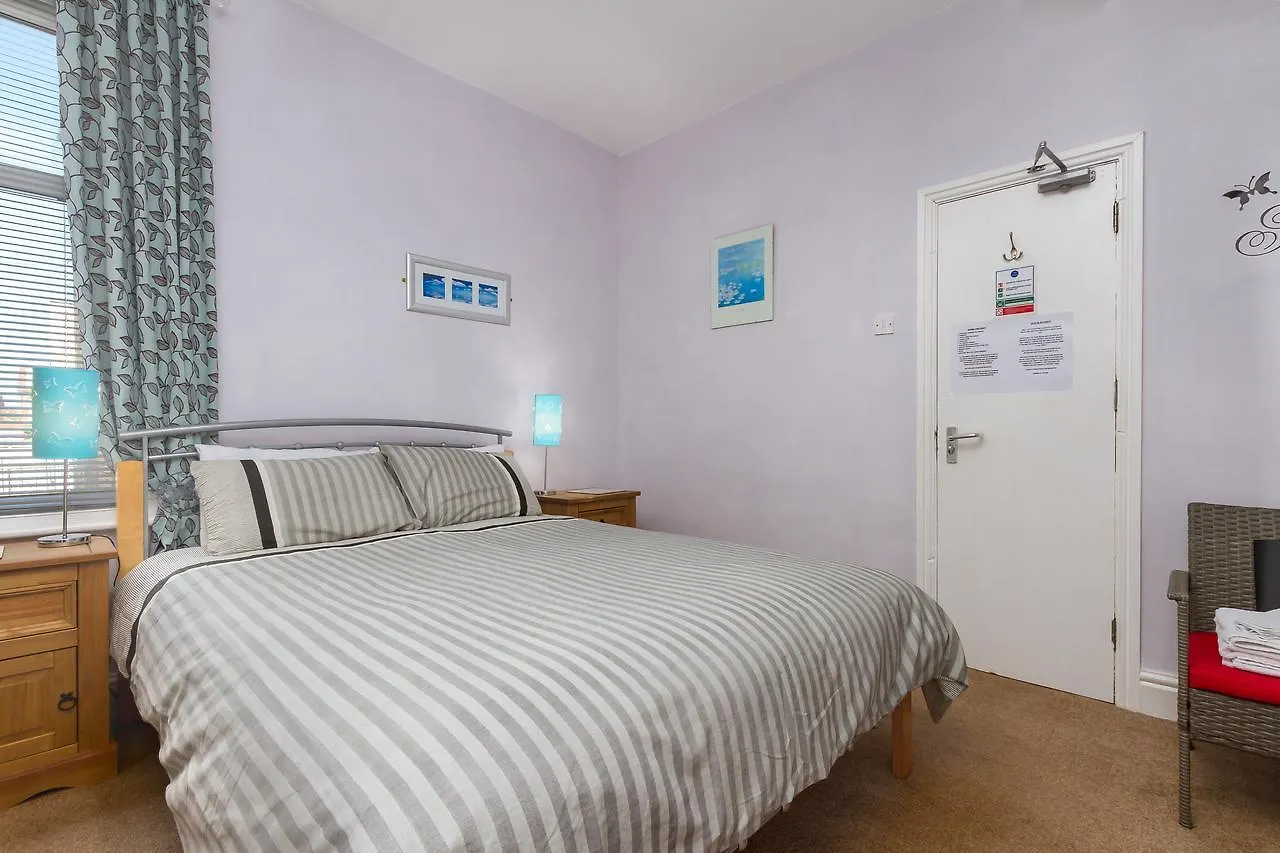 Le Papillon Hotel Blackpool 4*,